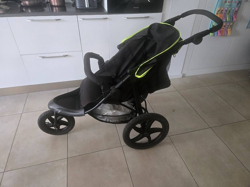 Kinderwagen: Poussette 3 roues Hauck – Gebraucht aus Marly von Romnae 1