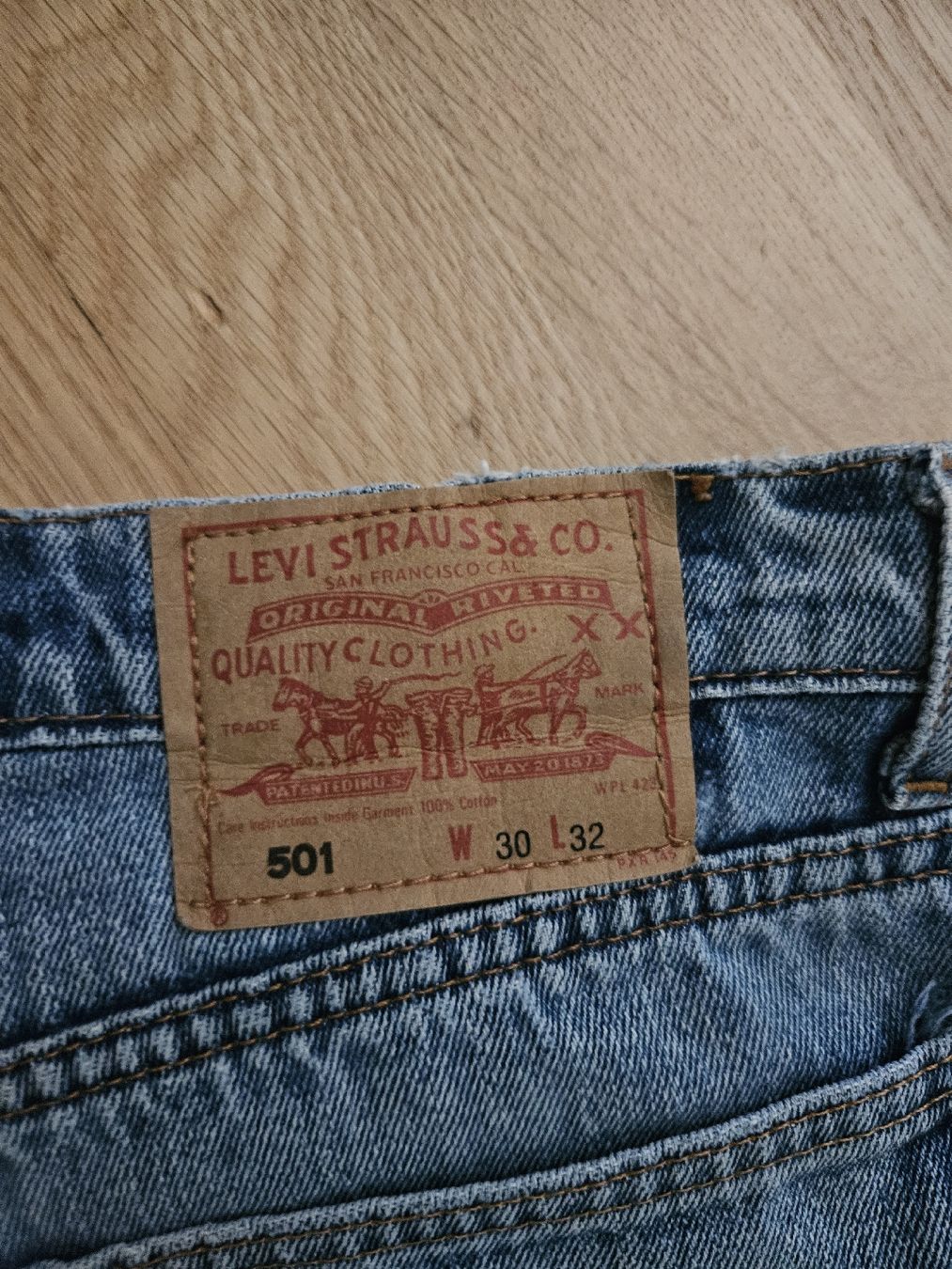 Levi's Pantaloni: Kurze Jeans – Usato da Bern venduto da mir_bs7y 2
