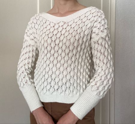 Strickpullover in weiss mit süssem Muster