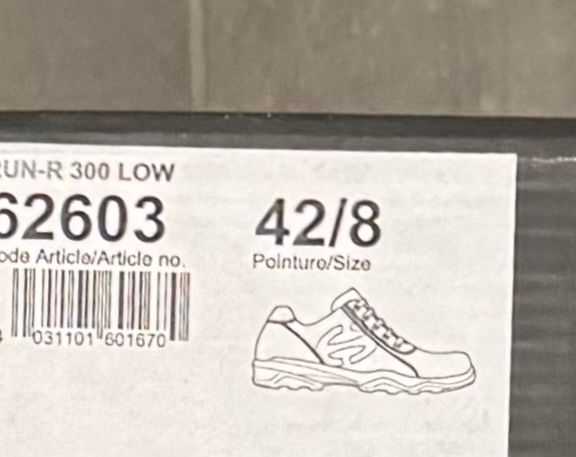 Herrenschuhe: Safety Shoes – Neu (gemäss Beschreibung) aus Wil SG von inn_9tbd 1