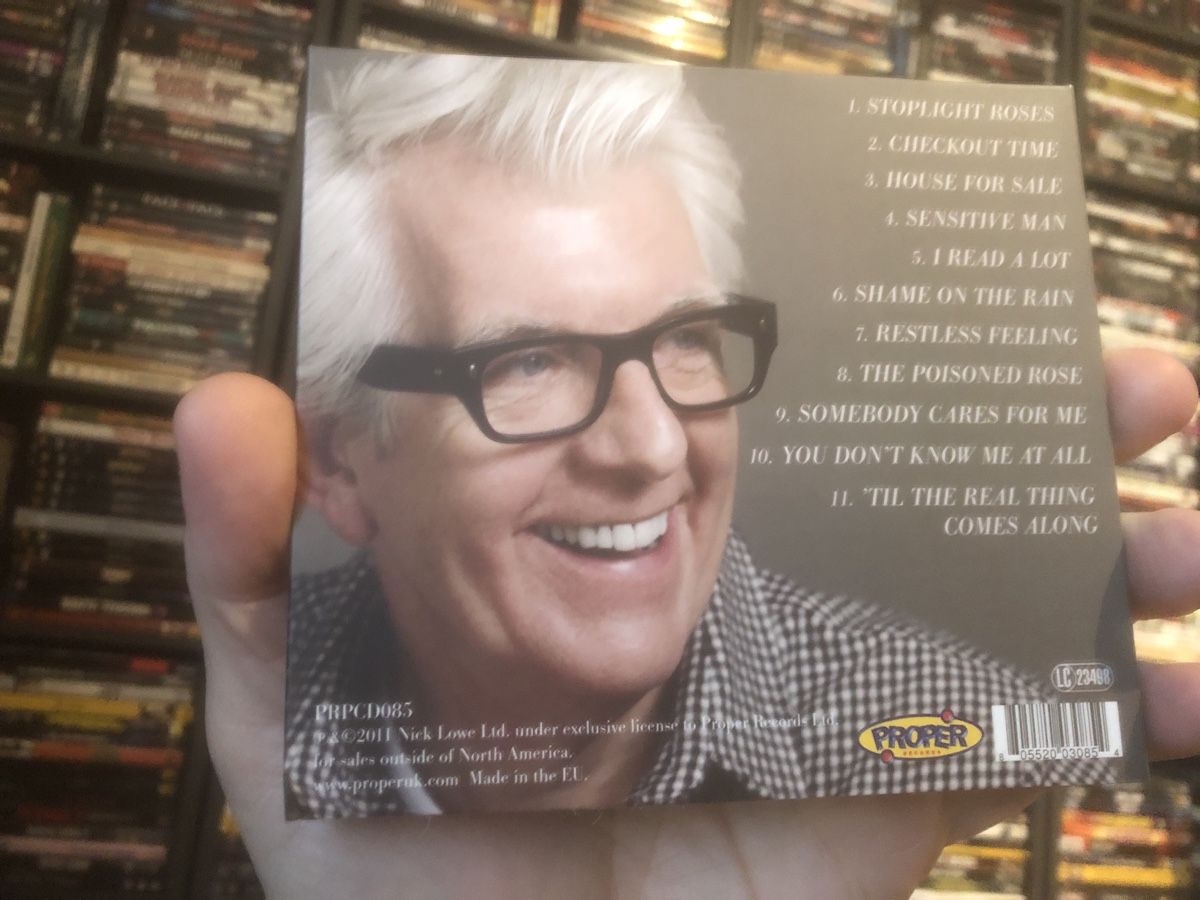 CD: Nick Lowe - The Old Magic - cd – Nuovo (secondo la descrizione) da Lausanne venduto da fransadpop 1