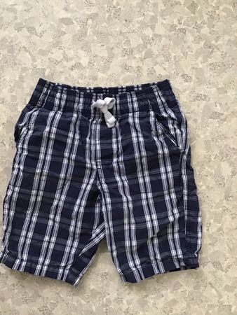 Sommer-Shorts von Carter's, Grösse 116/122 (6Jahre, )Top