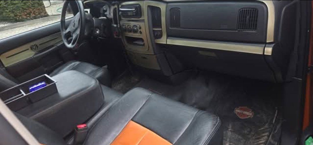 Dodge Automobili: DODGE RAM 4.7 V8 LANGE VERSION – Usato da St.Silvester venduto da Inuk79 6