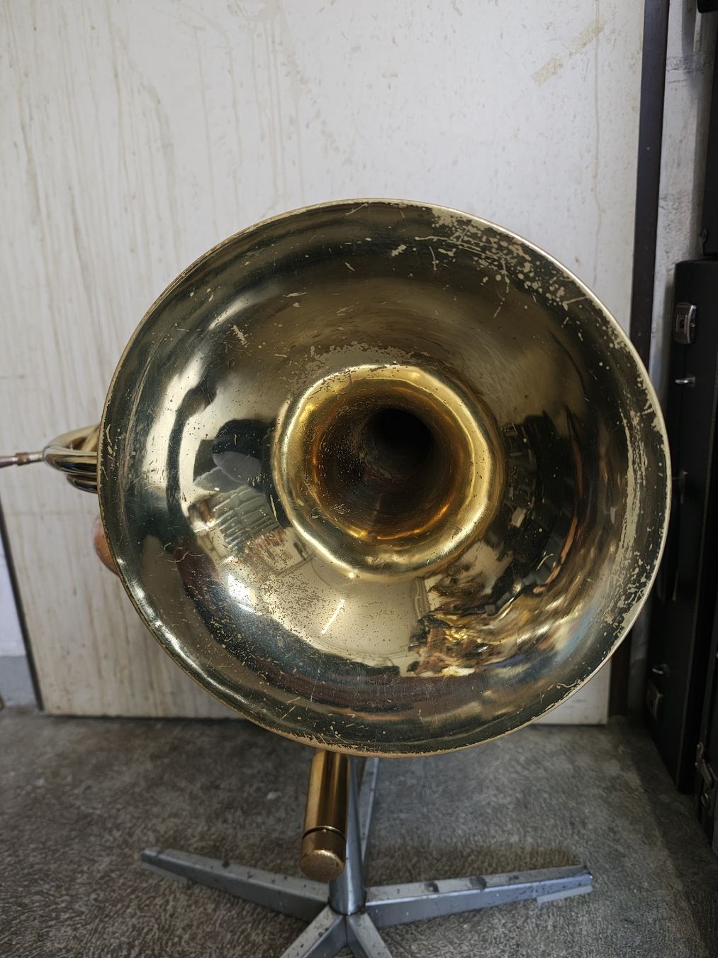 Musikinstrumente: B. Horn Besson 3.Ventile – Gebraucht aus Langenthal von Saxophone23 3