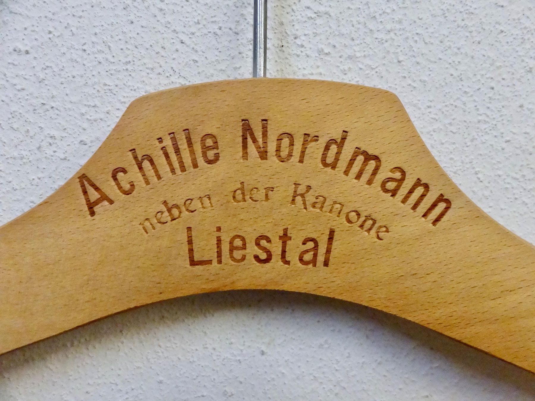 Appendiabiti: Kleiderbügel ACHILLE NORDMANN LIESTAL – Usato da Kerzers venduto da zimmergruen 3
