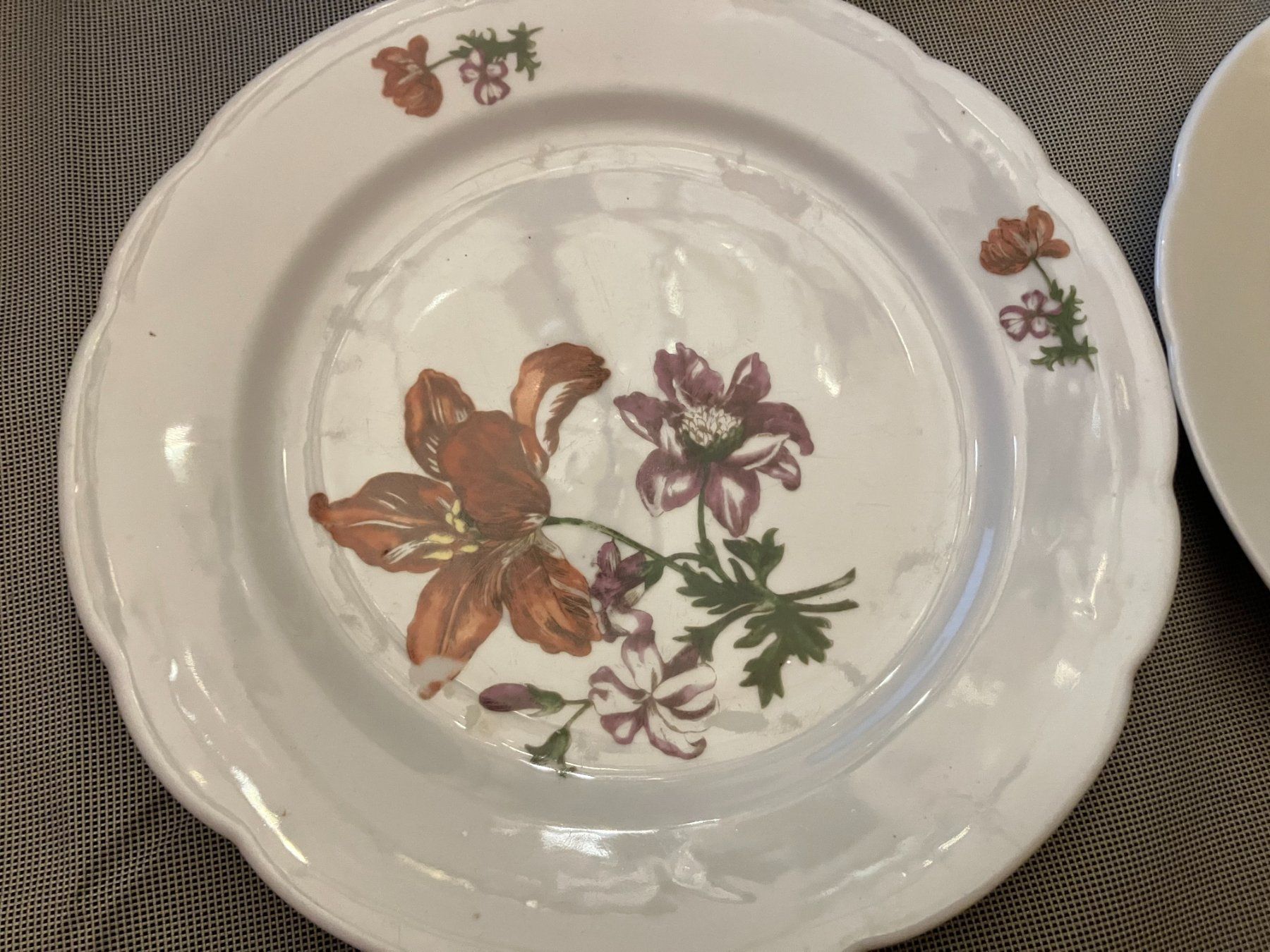 Piatti: 4 sehr schöne Teller mit Blumendekor – Usato da ehrendingen venduto da atlan700 1