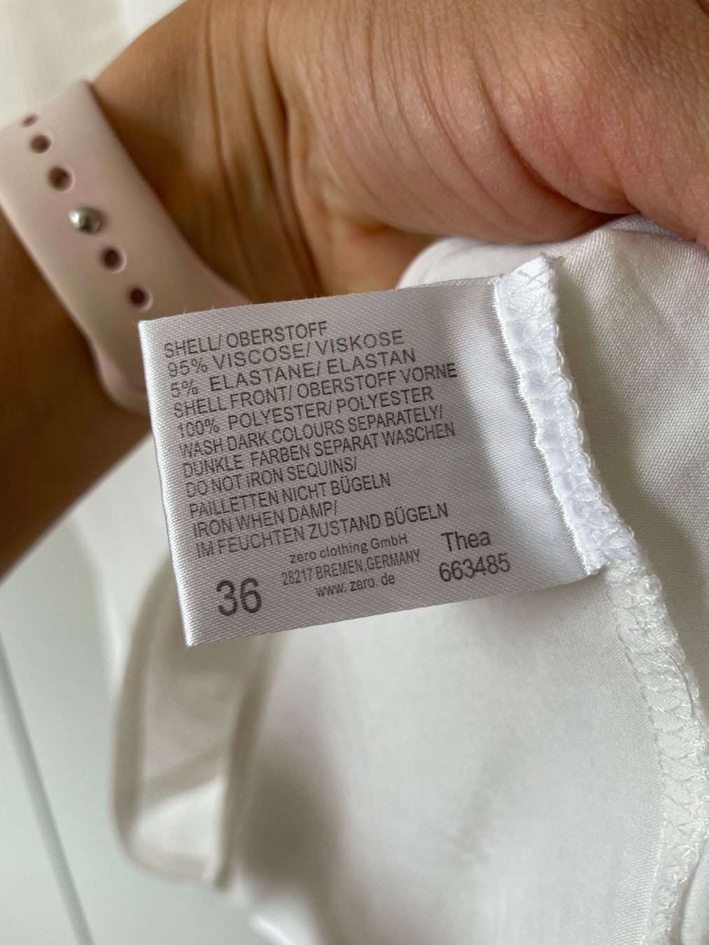 Top: Weisses zero Sommer-Top "Thea" mit Pailletten, Gr. 36 – Usato da Neukirch an der Thur venduto da bee88 2