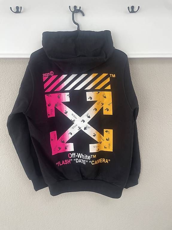 Maglioni & Felpe: Stylischer Hoodie in Schwarz – Nuovo (secondo la descrizione) da Glis venduto da SabrinaXA 1
