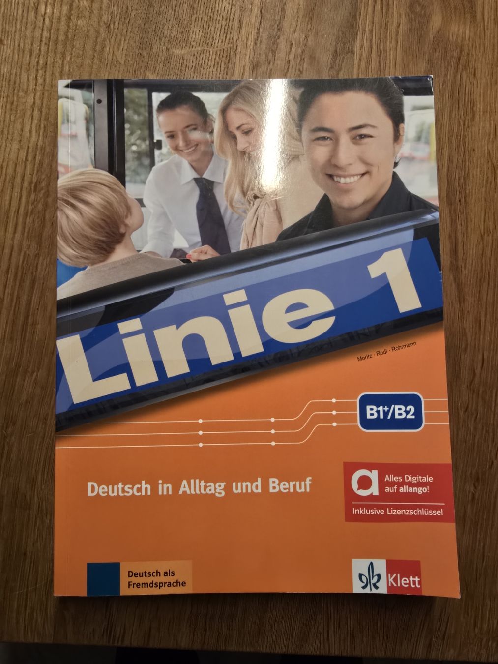 Libri: Line 1 B1/B2 Deutsch in Alltag und Beruf – Nuovo (secondo la descrizione) da Unterentfelden venduto da jul_l856