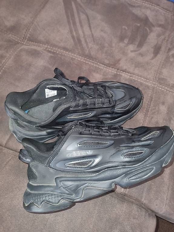 Herrenschuhe: Schuhe  Adidas OZWEEGO CELOX UNISEX – Gebraucht aus Bassersdorf von ros_mn7q 2