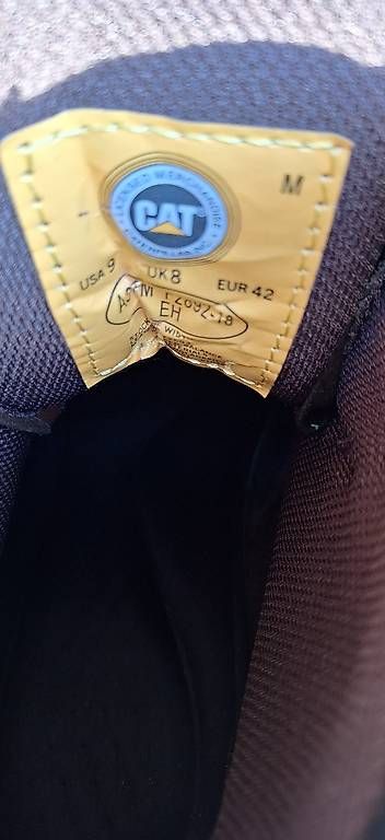Scarpe da uomo: CATERPILLAR  Boots -42 – Usato da Dällikon venduto da Martisw7