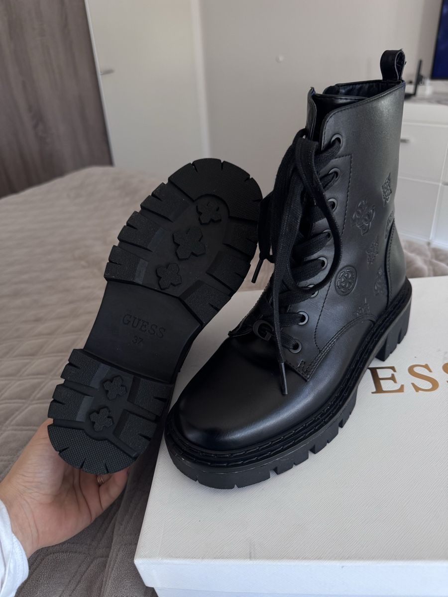 Guess Scarpe da donna: Neu Guess Stiefel – Nuovo e nell'imballaggio originale da Domat/Ems venduto da bod_bc2b 4