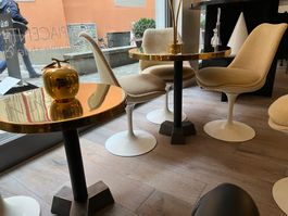 2 elegante Beistelltische von Gervasoni, Messing Gusseisen
