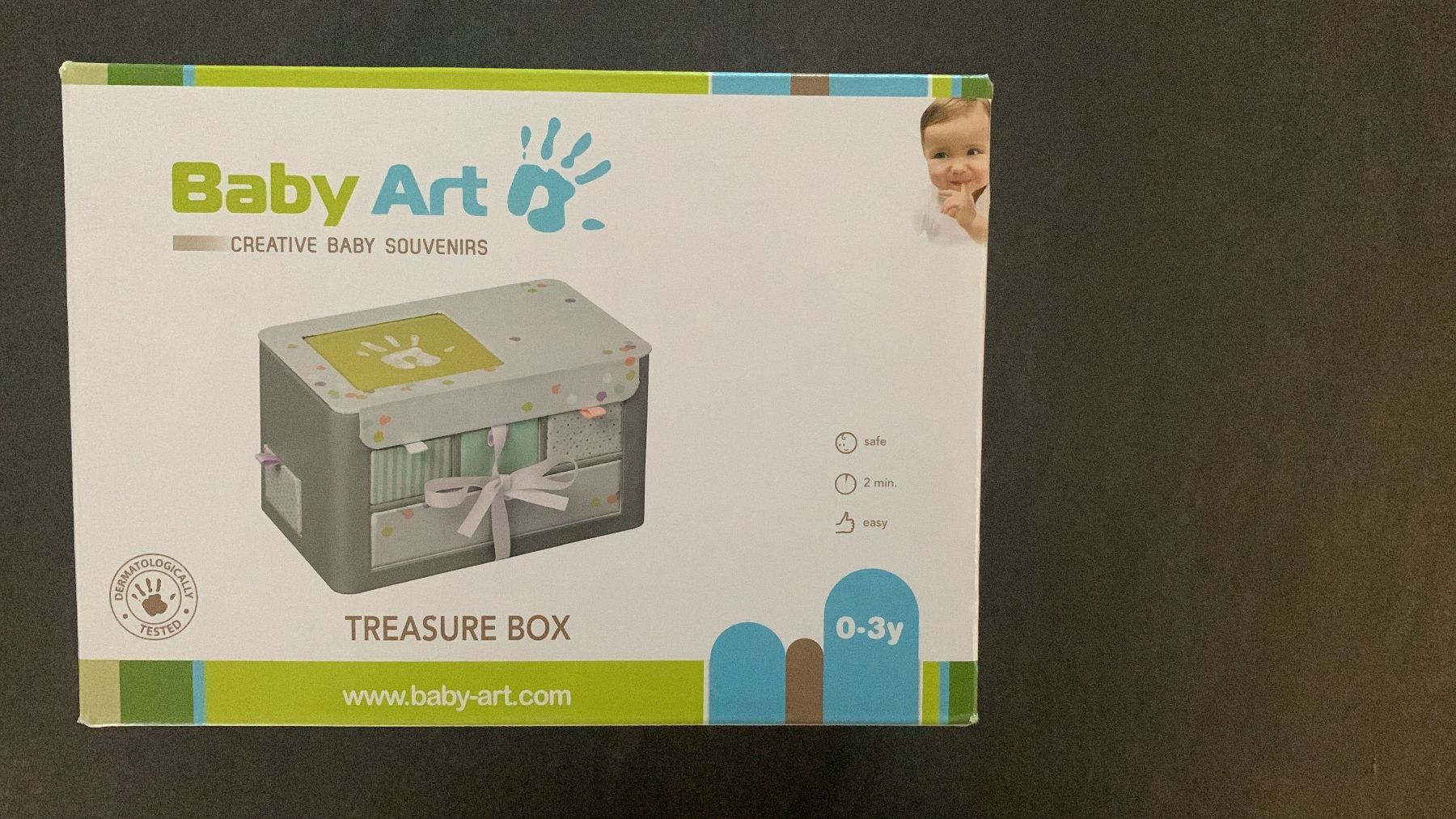 Album: Baby Art Treasure Box – Nuovo e nell'imballaggio originale da Giffers venduto da tan_vj9x