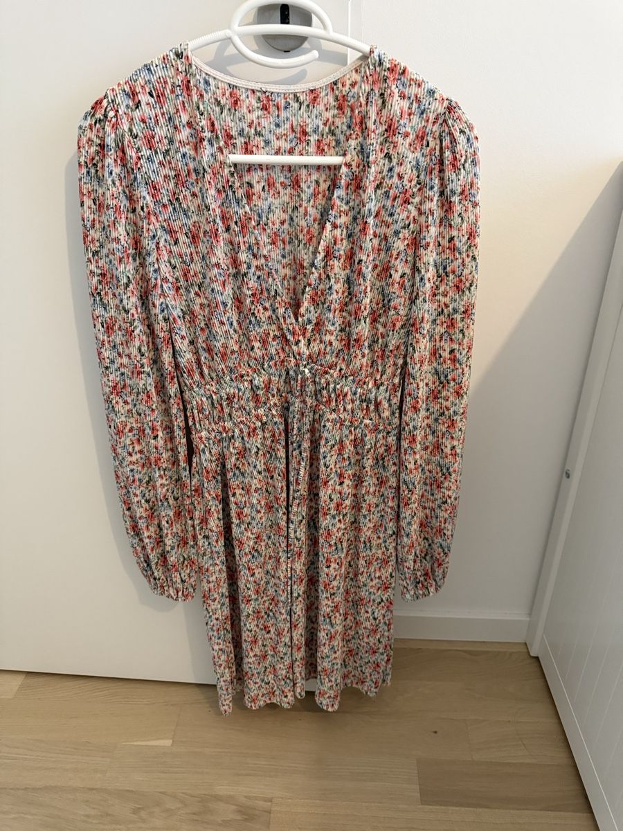 Zara Vestiti: Robe fleurie légère Taille 38/M – Usato da Carouge GE venduto da sca_ts8d