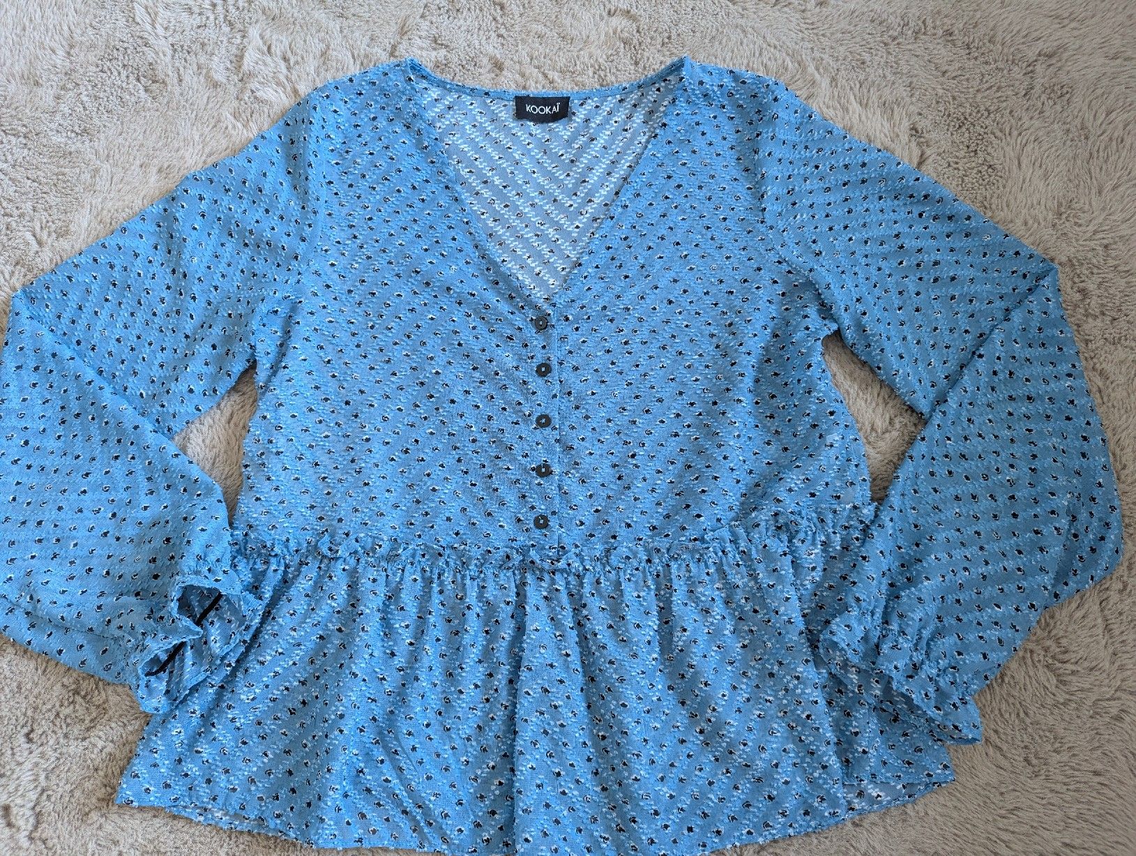 Kookai Top: blouse Kookaï 38 – Nuovo (secondo la descrizione) da Montreux venduto da dem_gyt9