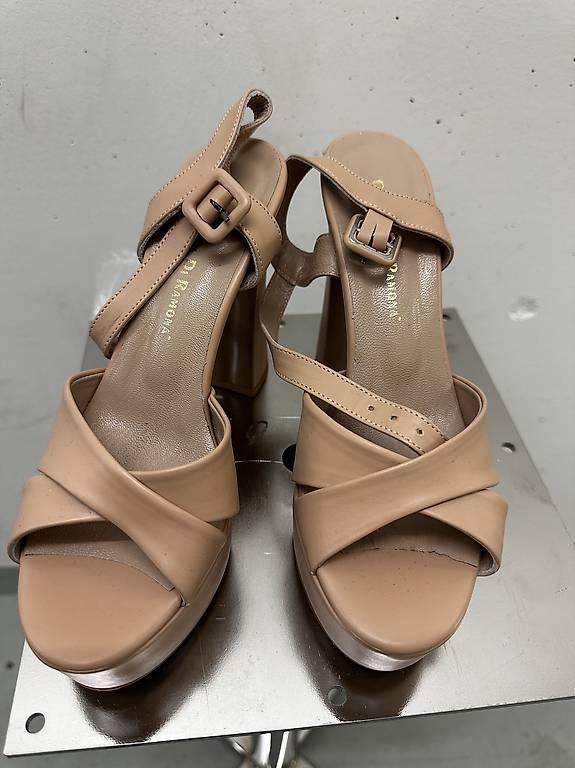 Scarpe da donna: High Heels beige Grösse 38 – Usato da Lenzburg venduto da kat_7zxy 1