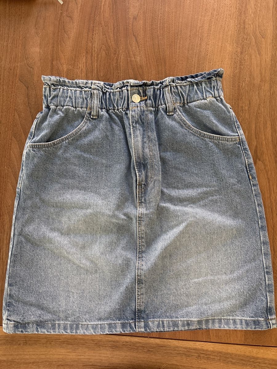 H&M Gonne: Jeans Mini Rock von H&M Grösse 38 – Usato da Schwyz venduto da Trofana