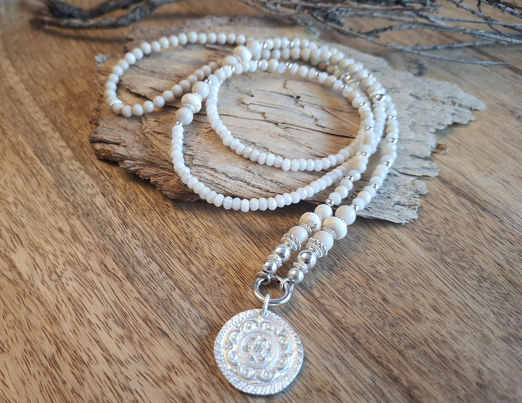 Catenine: SHILA -  Edelsteinkette - Silber - écru – Nuovo e nell'imballaggio originale da Mühlethal venduto da nicita-modeschmuck 1