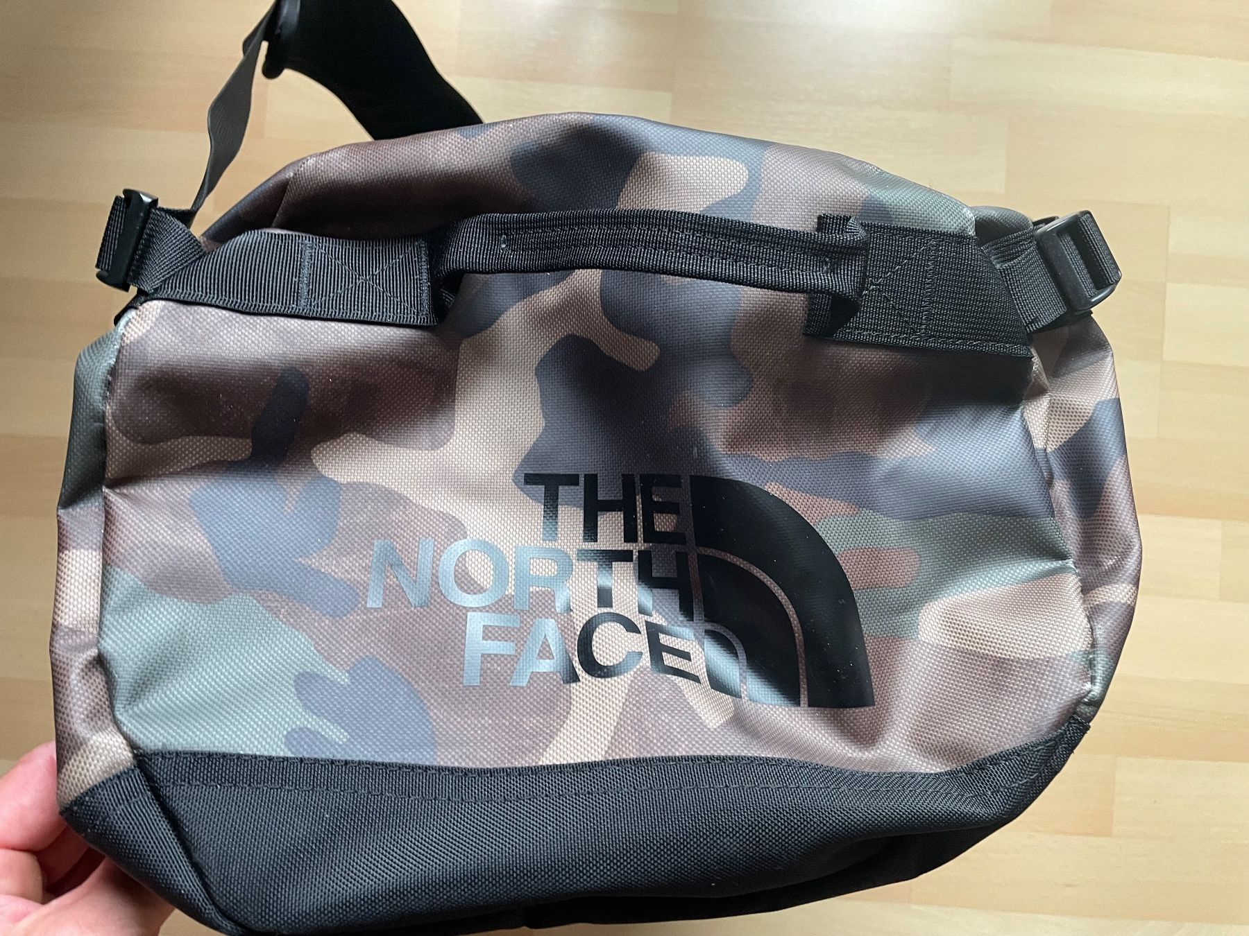North Face Taschen: The North Face Duffle Bag "S/P" – Gebraucht aus Wila von Lokelo 3
