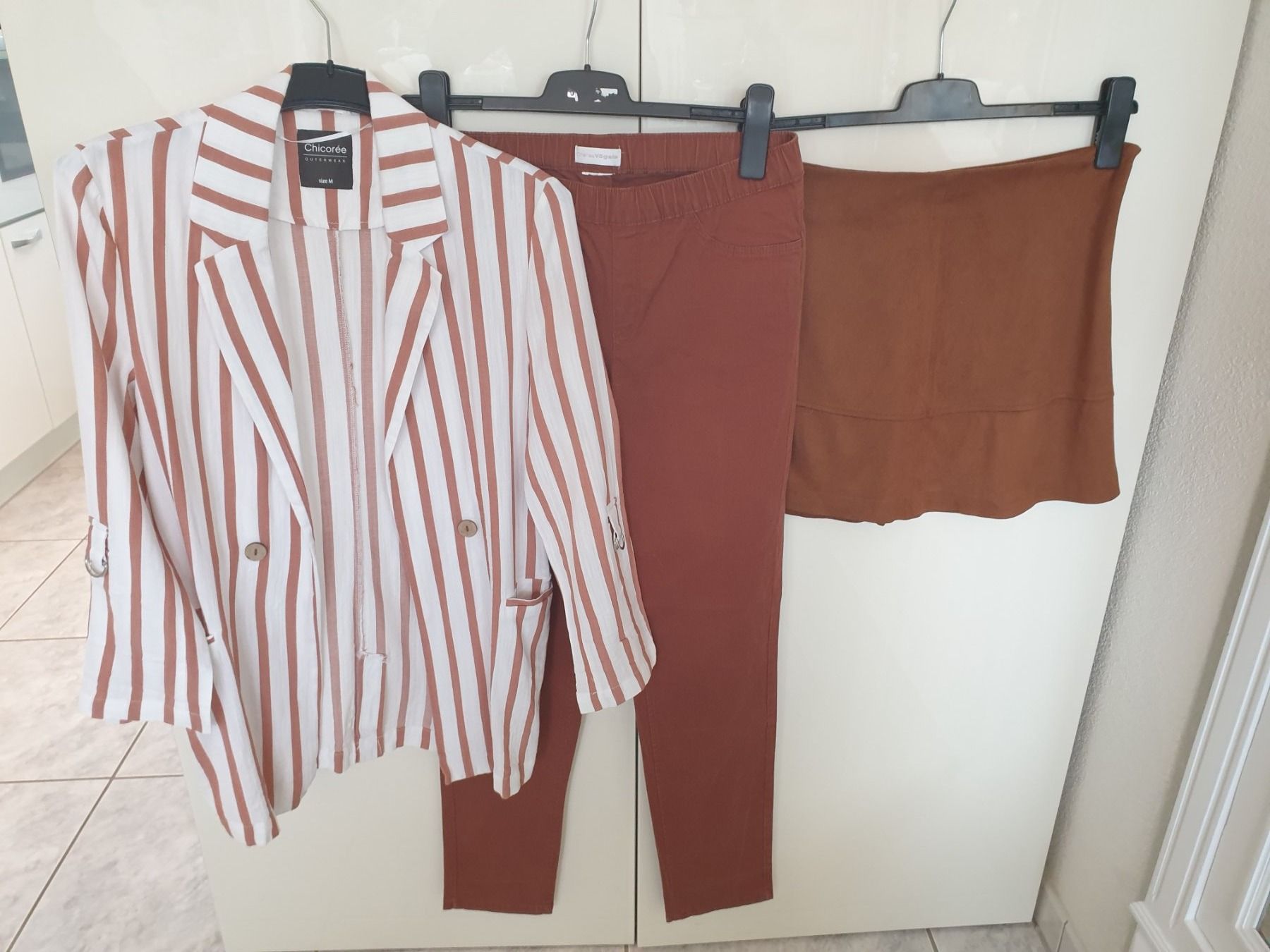 Kleiderpakete: Kleiderpaket Gr. 38 M Mixed 10 Stück – Gebraucht aus Gossau ZH von fashiontwo 2