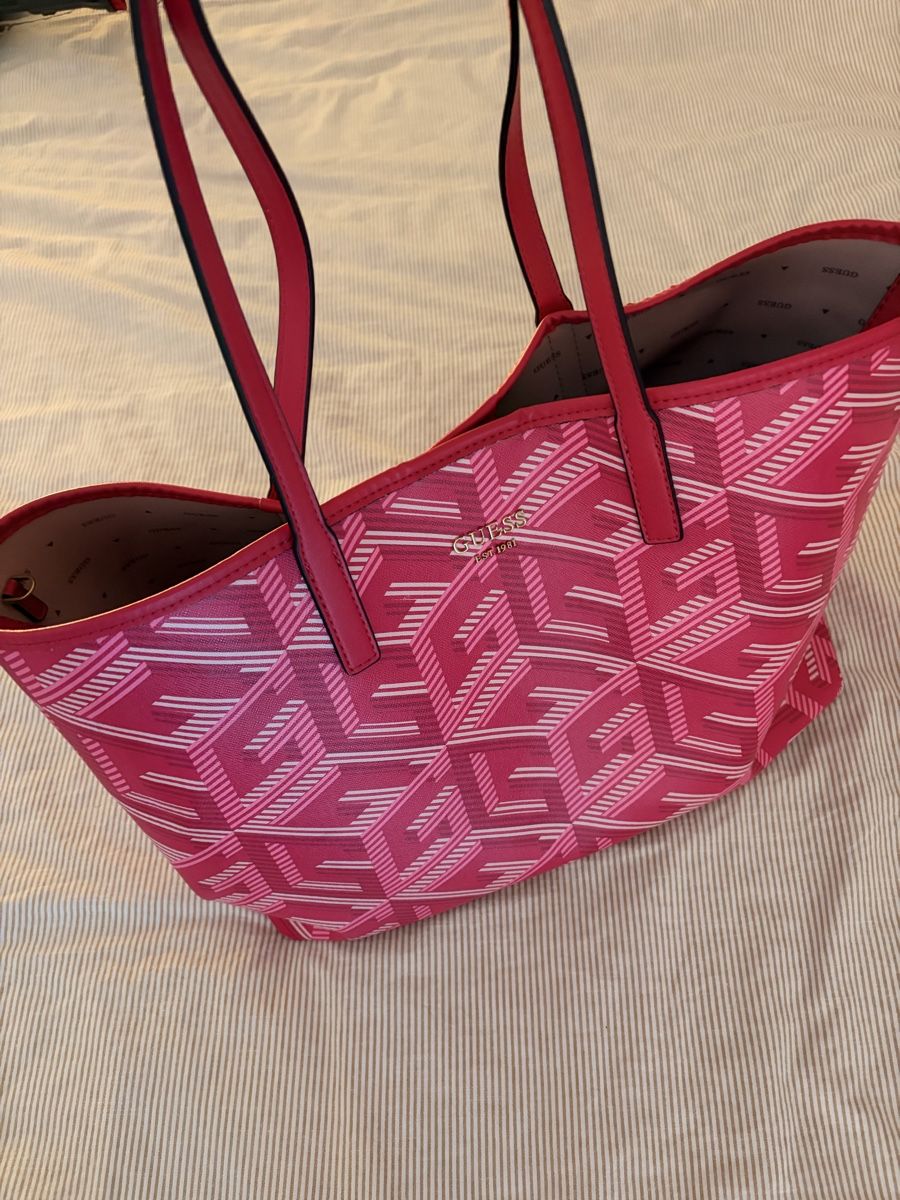 Guess Borse da donna: Guess Tasche mit Set Pink – Usato da Fisibach venduto da sam_zb72 1