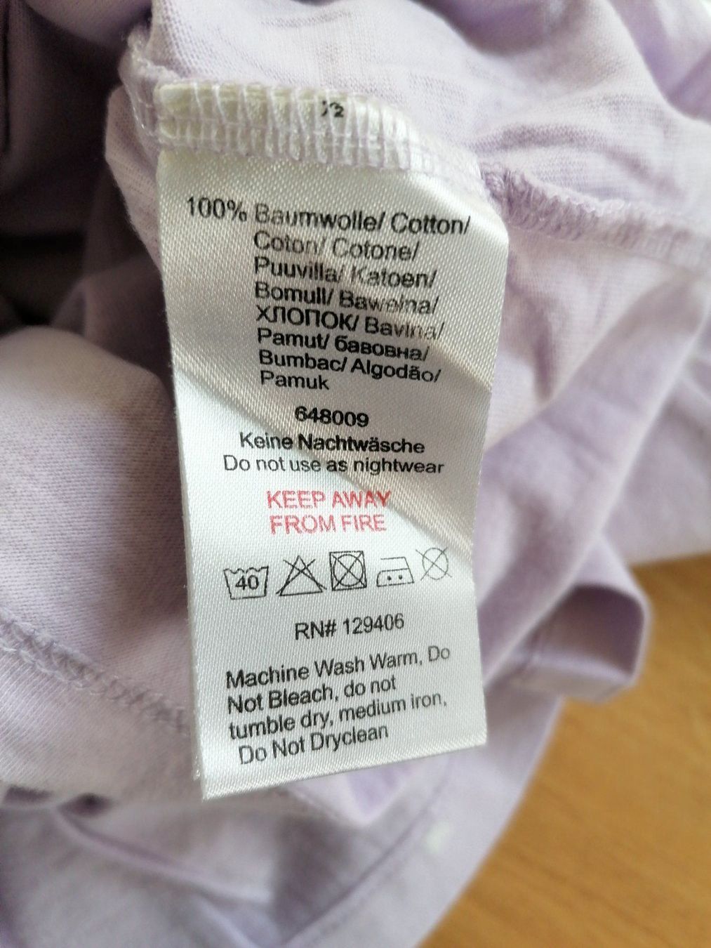 Blouses, T-shirts & Tops: Oberteil Gr 104 – D'occasion à Büttikon AG par Amineah 2