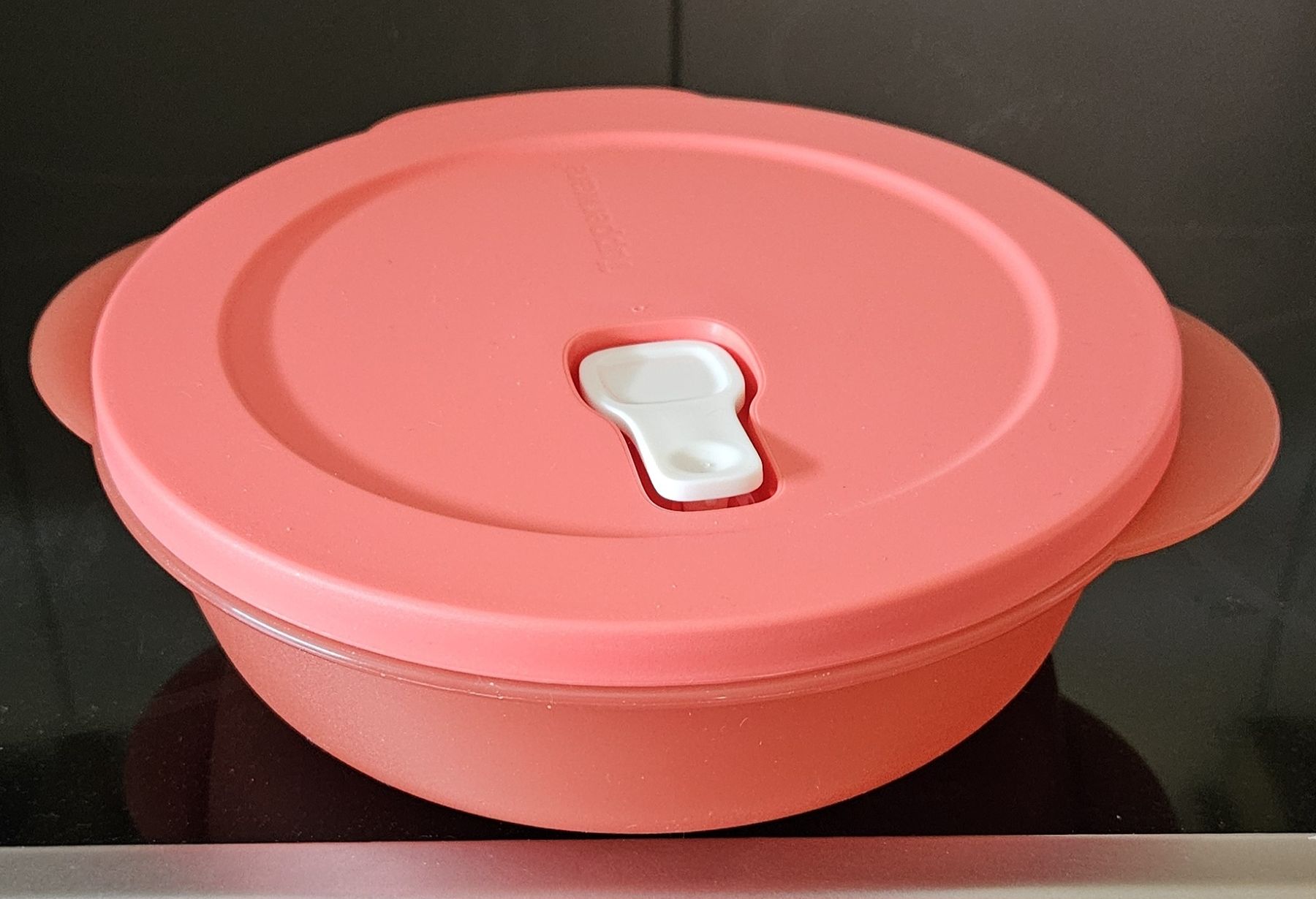 Tupperware Recipients et similaires: Kleiner Microteller geteilt – Neuf avec emballage d'origine à Hasle b. Burgdorf par buddle32
