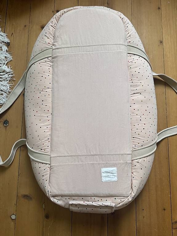 Lits: Babynest von Liewood – D'occasion à Adliswil par curly07 1