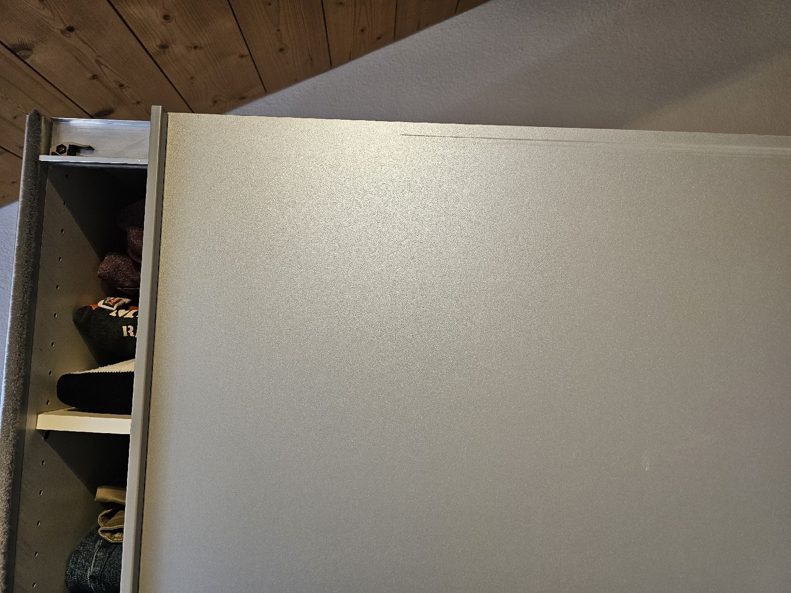 Pfister Armadi: Kleiderschrank Möbel Pfister – Usato da Uttigen venduto da lonicera01 5