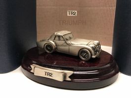 Triumph TR2 Modellauto Roadster Two Seater Sports Car 1:57