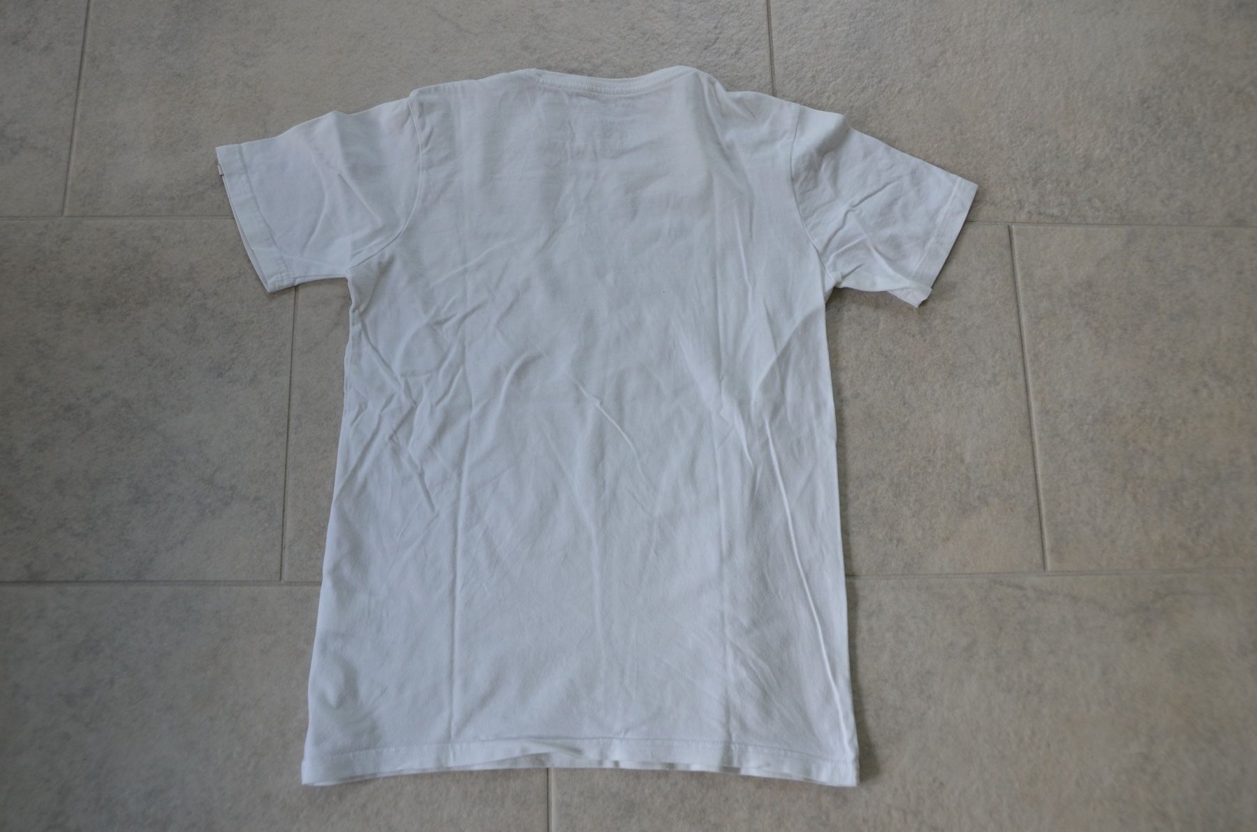 Quiksilver T-shirt: T-Shirt Quiksilver Grösse 146/152 – Usato da Schleinikon venduto da kissa07 2