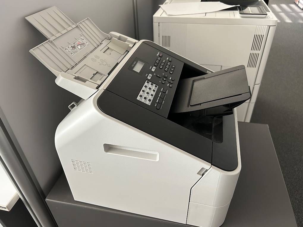 Faxgeräte: Fax-Gerät - Brother - 2840 – Gebraucht aus Scheuren von tan_w6cx 2