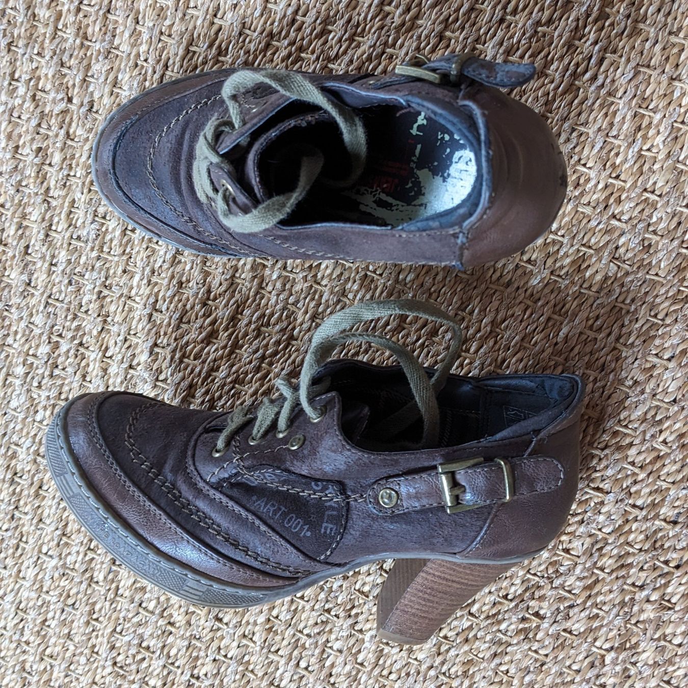 Cube Damenschuhe: Bottines marrons à talons – Gebraucht aus Orsieres von IndianaJones50a 2