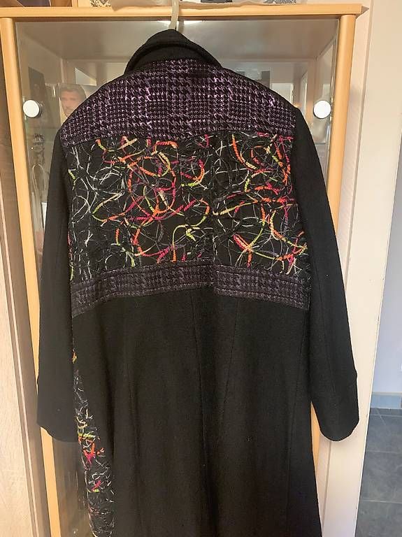 Cappotti: Manteau dame – Usato da Lussery-Villars venduto da Nini65 1