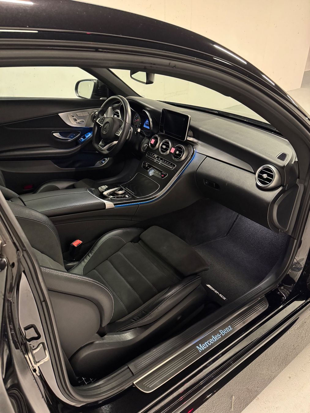 Mercedes-Benz Autos: Mercedes C200 AMG Line 4Matic – Gebraucht aus Flawil von BmwLoverM3 6