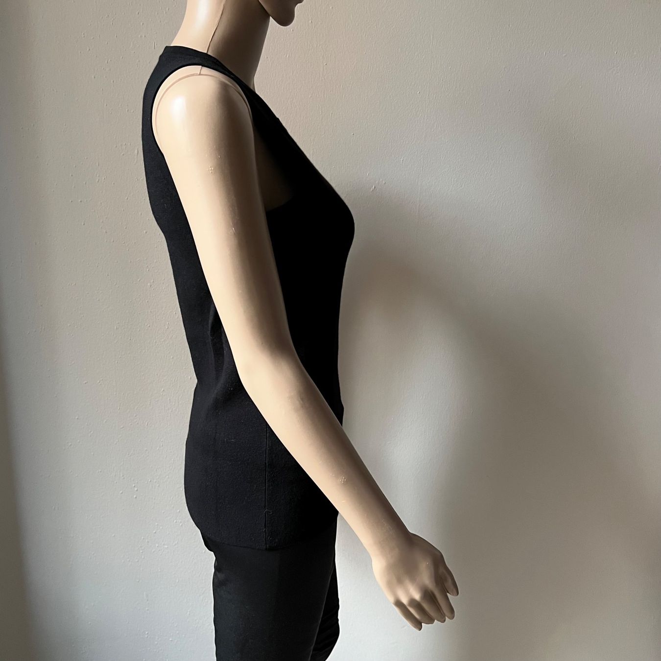 Hallhuber Top: HALLHUBER Top 🖤 – Usato da Zürich venduto da ClosetQueen 5