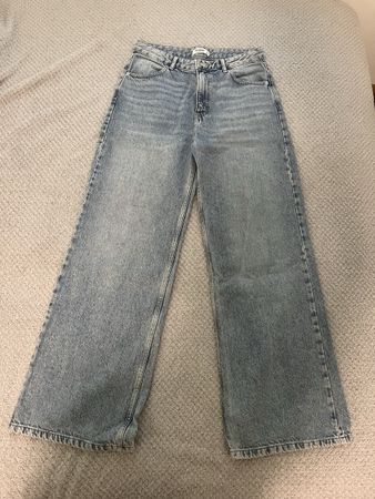 blue pull & bear jeans
