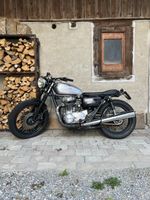 Café Racer Yamaha XS 650 Veteranen Fahrzeug im Patina-look