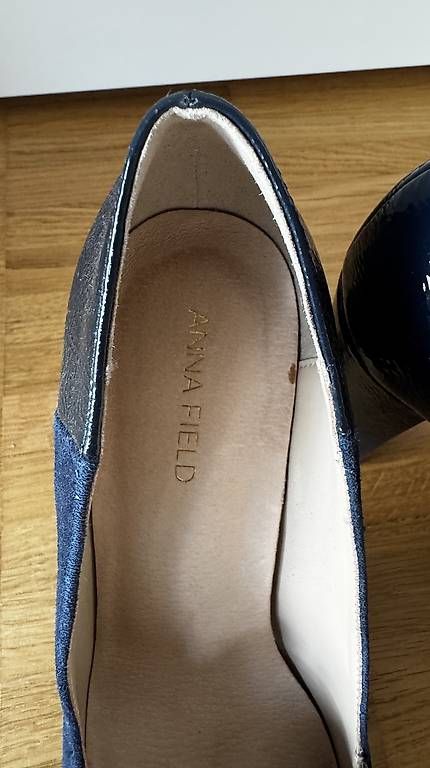 Scarpe da donna: Dunkelblaue Pumps von Anna Field Gr. 36 – Usato da Basel venduto da R__Mueller 2