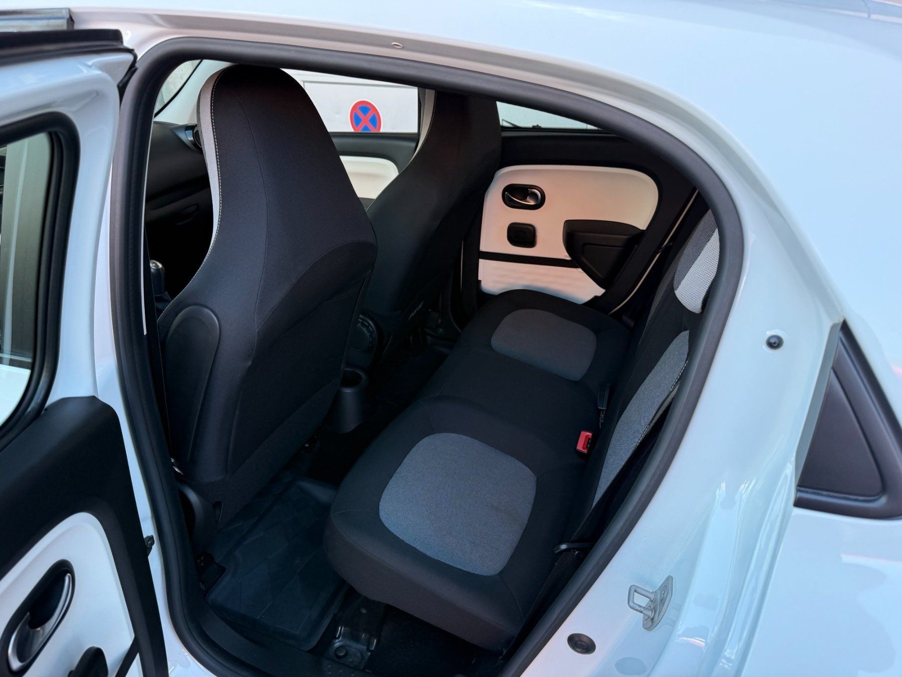 Renault Automobili: Renault Twingo 1.0 SCe 70 City – Usato da Adliswil venduto da RuckstuhlAdliswil 7