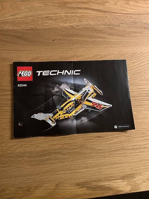 Spielzeuge: Lego Technic 42044 – Gebraucht aus Uttigen von reamas