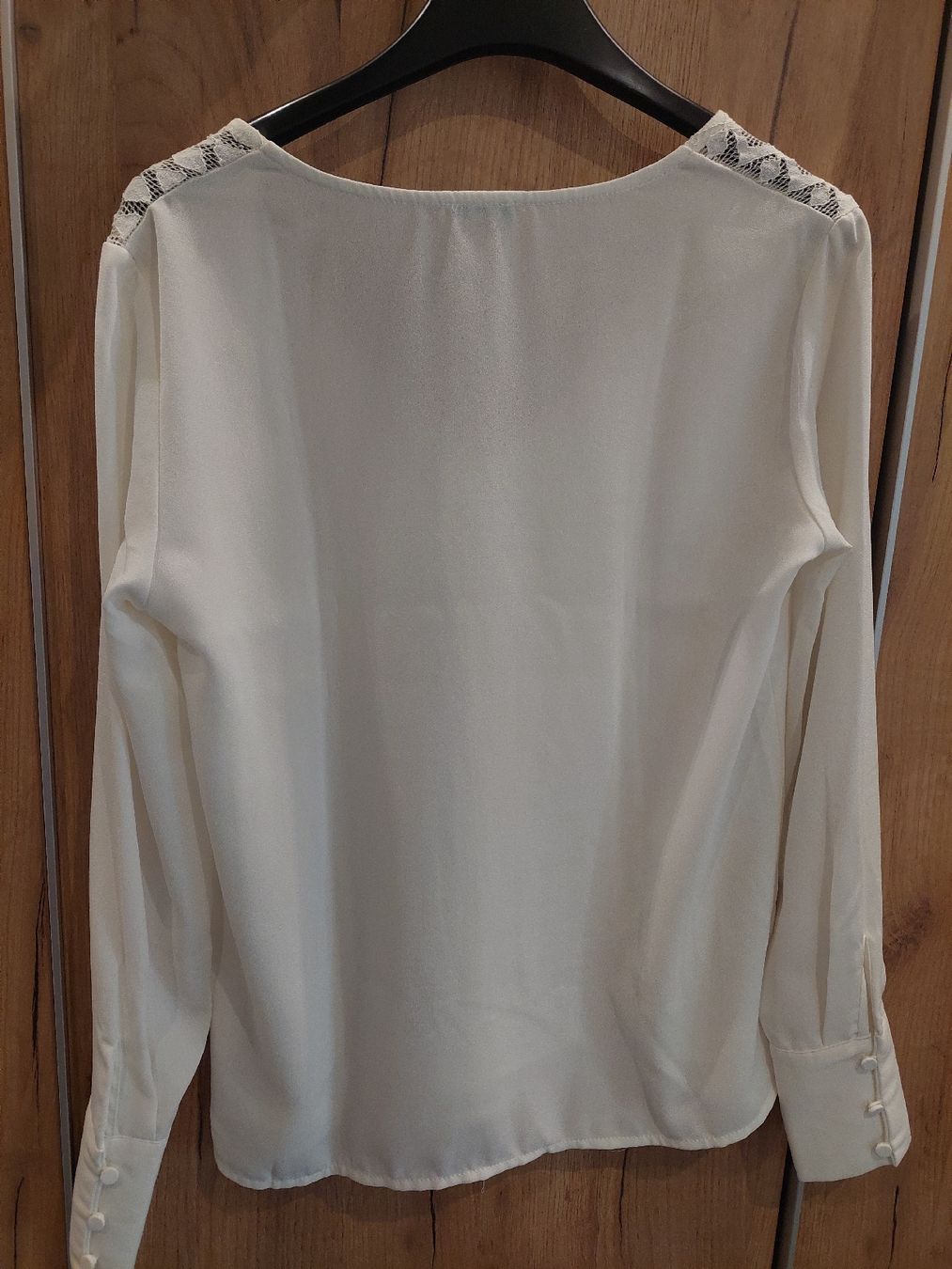 Camicette: Bluse weiss mit Spitze – Usato da Flurlingen venduto da Atea8 1