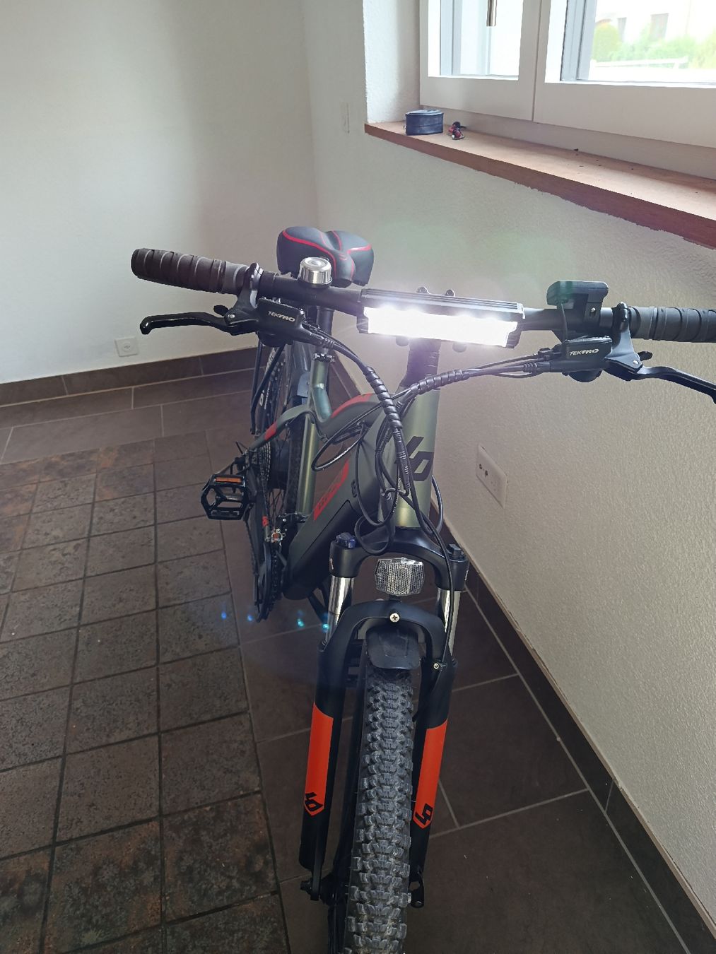 Leopard Biciclette: E- Mountainbike – Usato da Staufen venduto da leo_d5c7 1