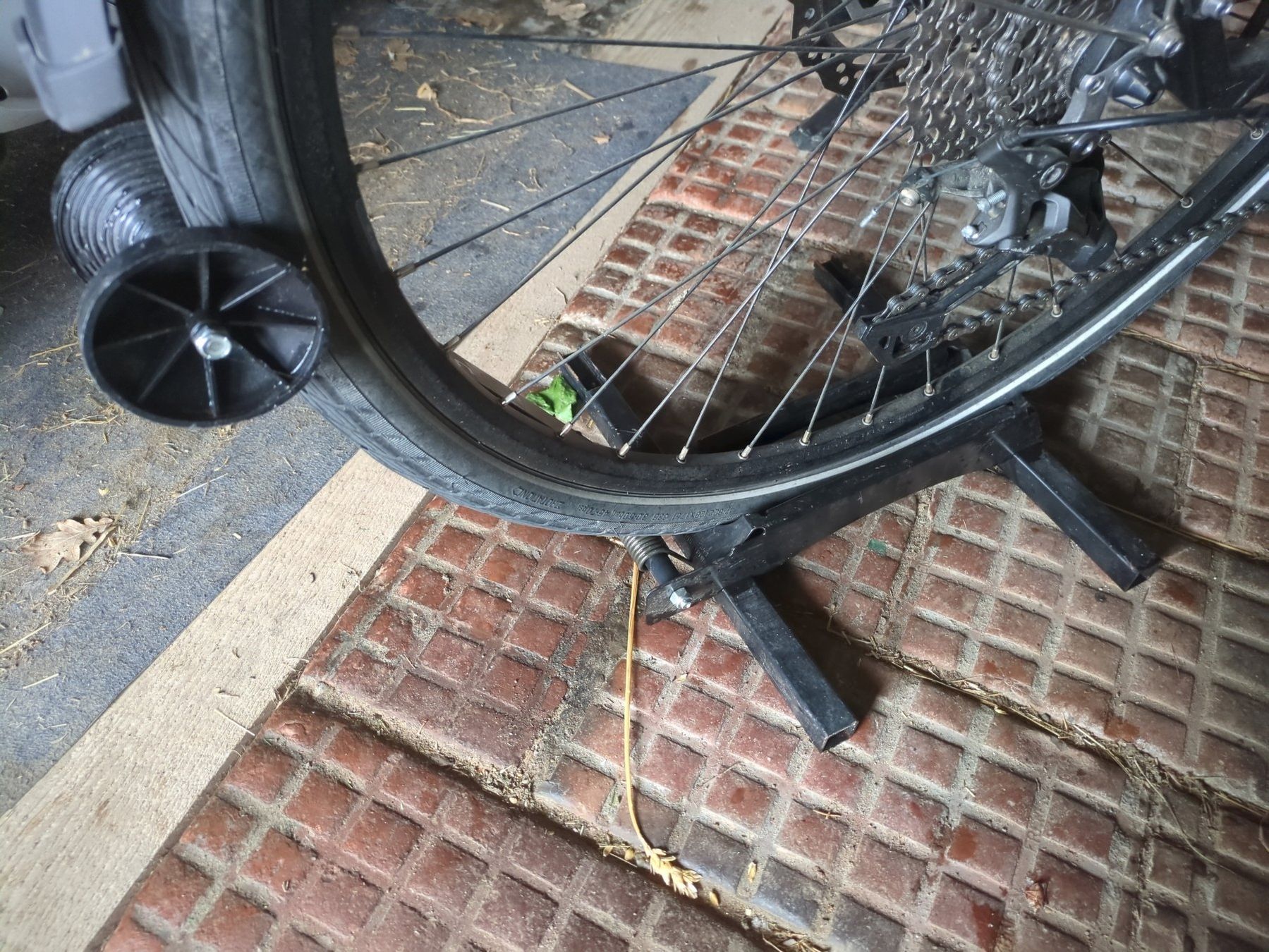 Cavalletti per biciclette: Support vélo – Usato da Villarepos venduto da PhiVM 1