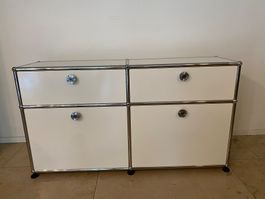 USM Haller Sideboard / Lowboard weiss – 4 Fächer – 102 cm