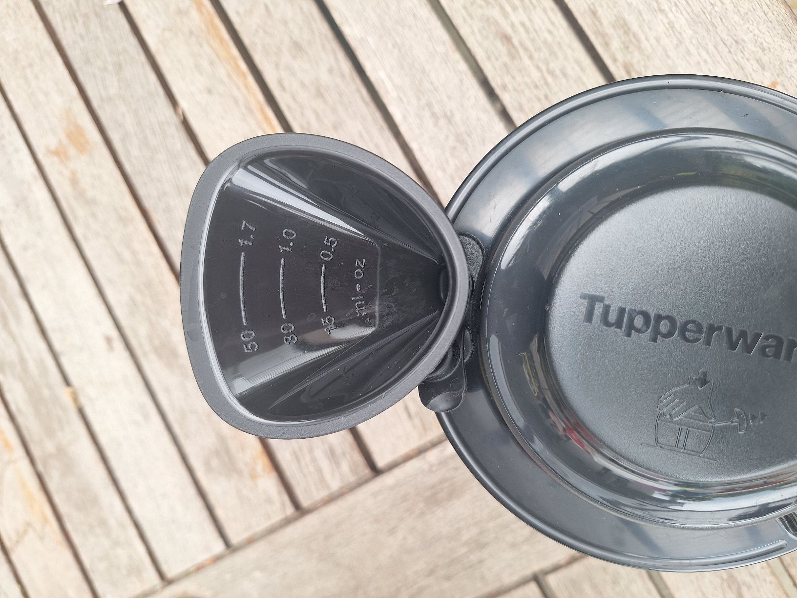 Tupperware Elettrodomestici da cucina: Tupperware Turbo-Chef 1.35L mit zwei Einsätzen – Nuovo (secondo la descrizione) da Aarau venduto da Chillkrot 4