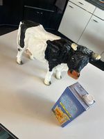 Grande figurine de vache