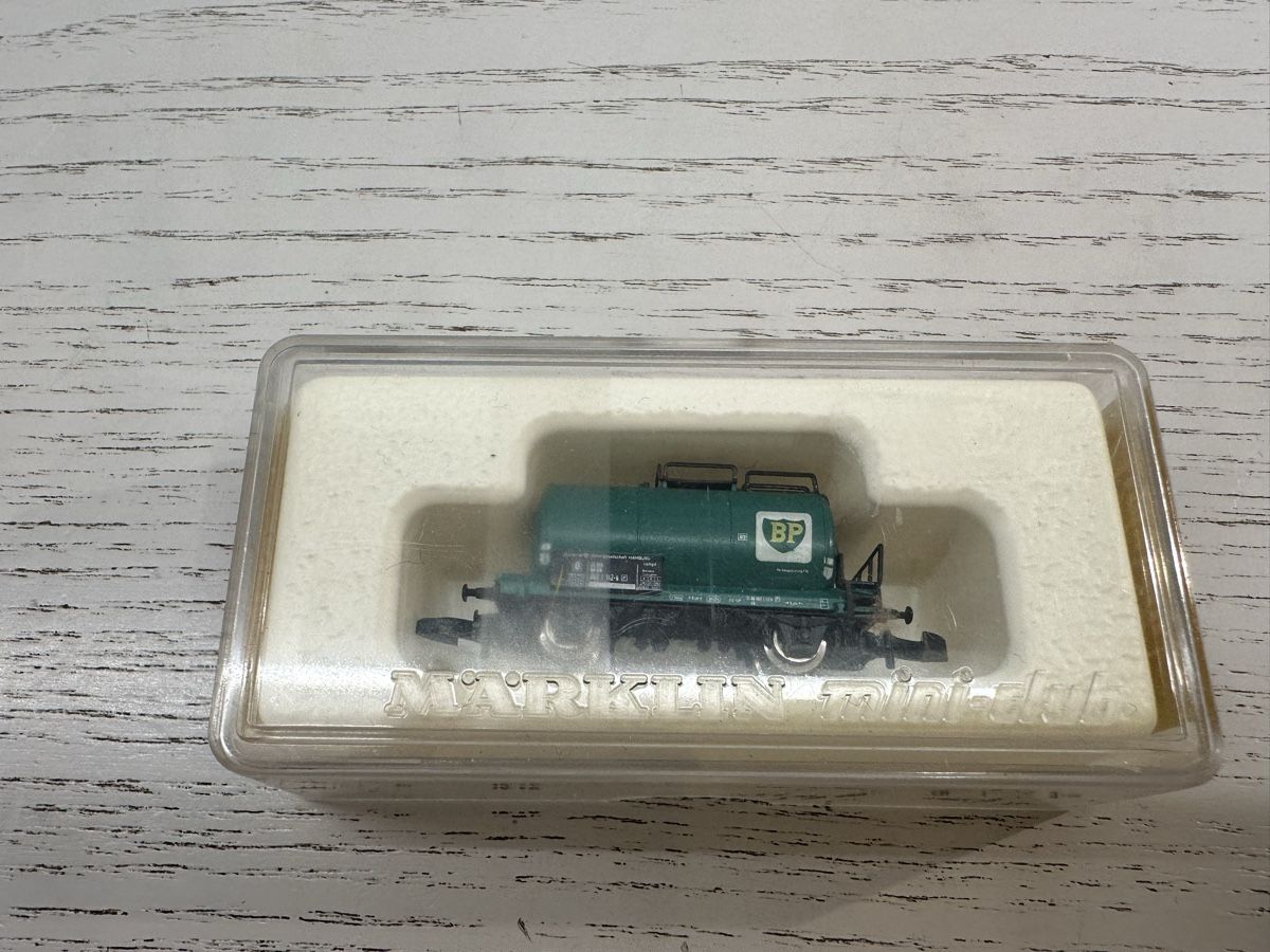 Märklin Modellini di ferrovie: Märklin 8610 BP Kesselwagen – Usato da Lupsingen venduto da New-Haven 1