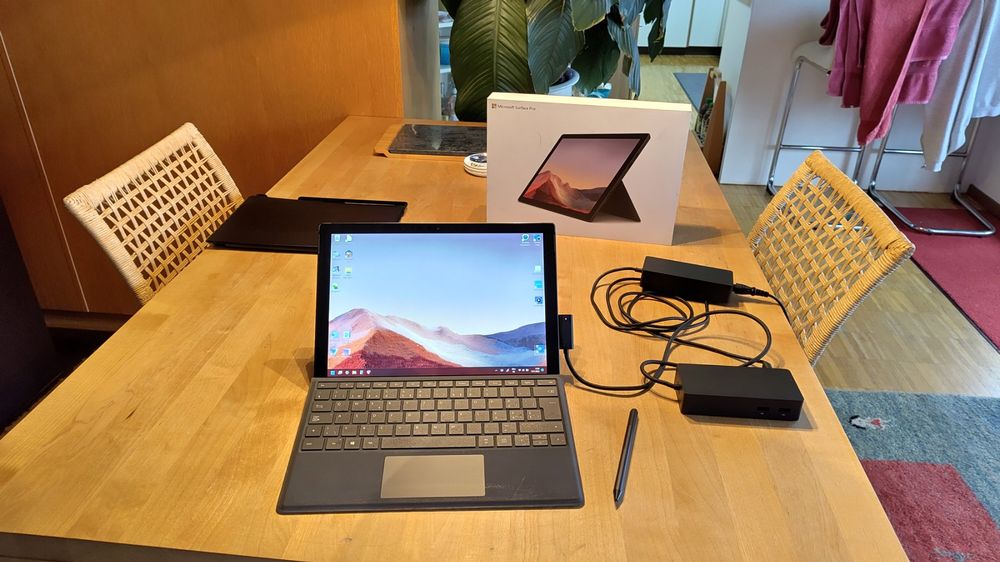 Microsoft Surface Pro7 / Intel i7 / 16 GB Ram / 256 GB SSD (Gebraucht ...
